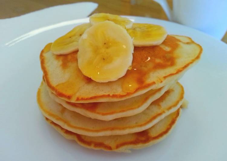 Simple Way to Make Award-winning Simple banana pancake!