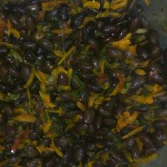 A picture of Njahi stew.