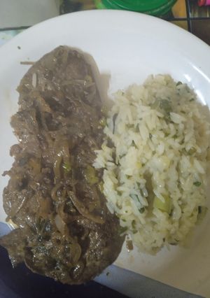 Una foto de Hígado encebollado
