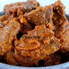 A picture of Lapis Daging (Braised Beef in Spices).
