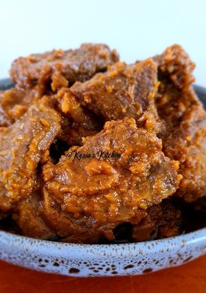 A picture of Lapis Daging (Braised Beef in Spices).
