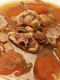 Una foto de Sopa de rabo de cordero a la mostaza