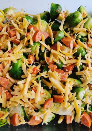 A picture of Yummy baked brussels sprouts😋👍.