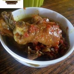 A picture of Chicken pepper soup.