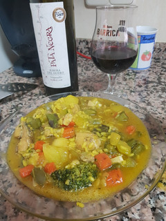 Foto principal de Guiso de verduras con merluza y arroz!!!