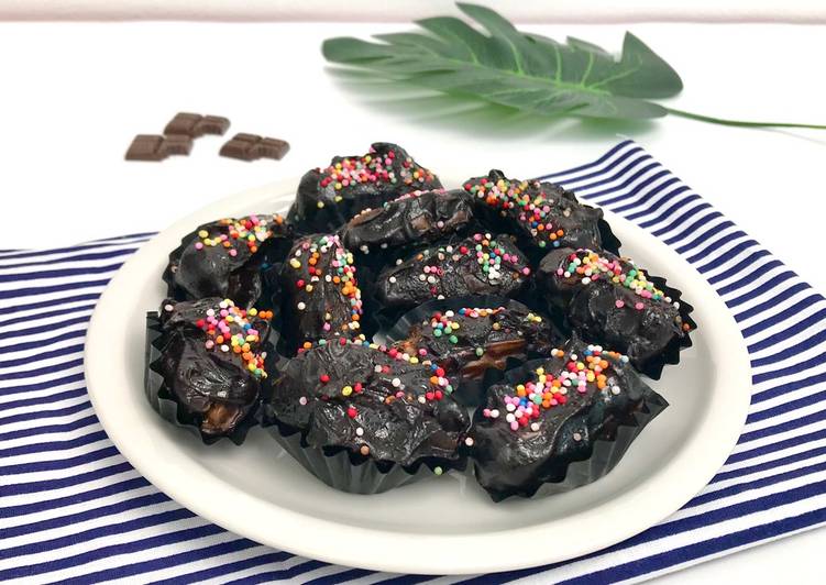 Resep Kurma Coklat isi Keju yang Lezat