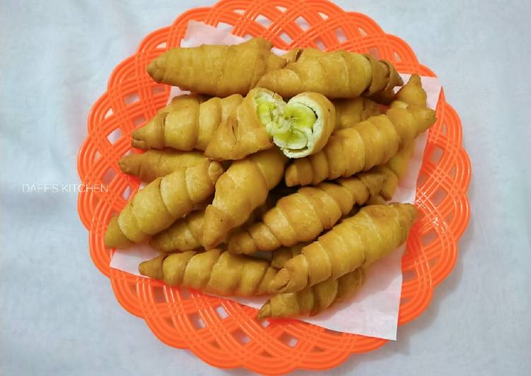 Pisang Molen🍌 Pisang Molen🍌