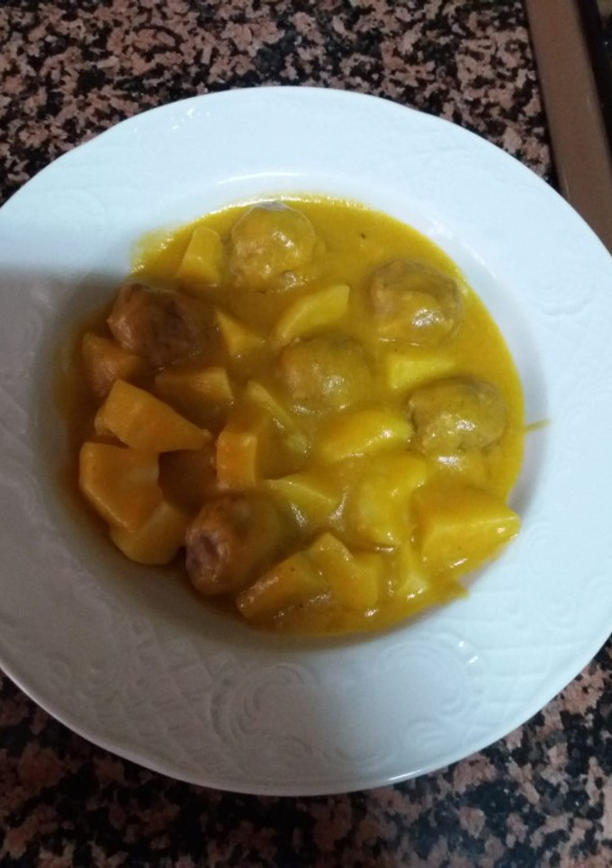 Una foto de Albóndigas en salsa