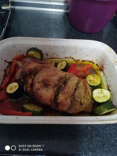 Una foto de Paletilla de cordero asada con verduras