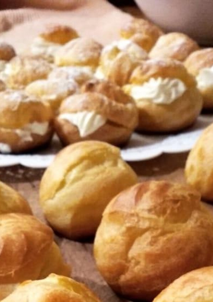 Una foto de Profiteroles (masa bomba)