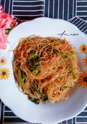 Foto resep Bihun Kangkung Pedas
