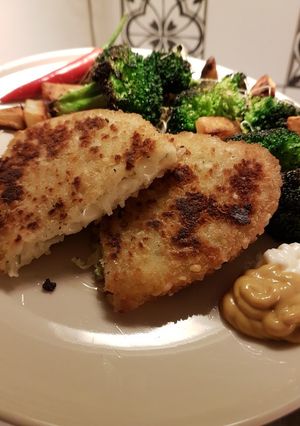 Una foto de Hamburguesas de brócoli, coliflor y queso