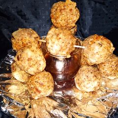 A picture of Daliya pops.