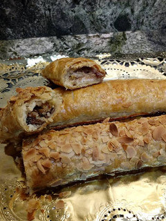 Una foto de Cañas de hojaldre con distintos rellenos