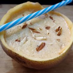 A picture of Muskmelon pudina refreshing drink.