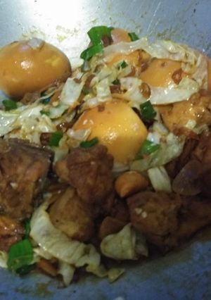 Foto resep Telur kecap mix tahu dan kol