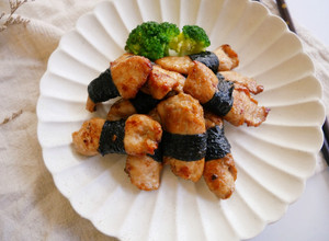 零技巧「海苔雞肉捲」鹹香鹹香好下飯！！ 的食譜成品照片