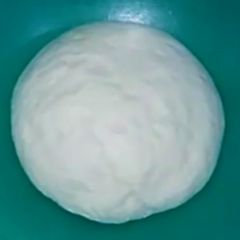 A picture of Roghni Naan dough.