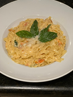 Una foto de Fettuccine con burrata