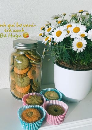Hình của món Bánh qui bơ vani- trà xanh.