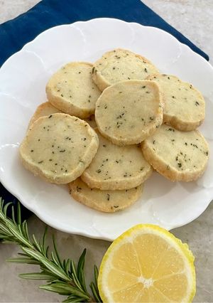 A picture of Lemon Rosemary Shortbread.