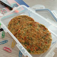 A picture of Semolina Veggie Pancake.
