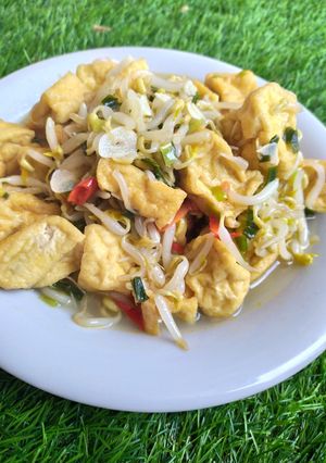 Foto resep Tumis tahu toge simple tapi past tense