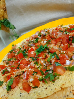 મસાલા પાપડ (Masala Papad Recipe In Gujarati) રેસીપી મુખ્ય ફોટો