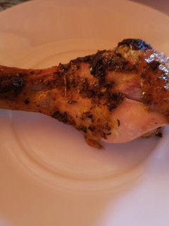Una foto de Pollo Asado al horno 🍗