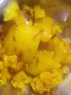 आलू गोभी की सब्जी(gobhi aloo ki sabzi recipe in hindi) रेसिपी मुख्य फोटो