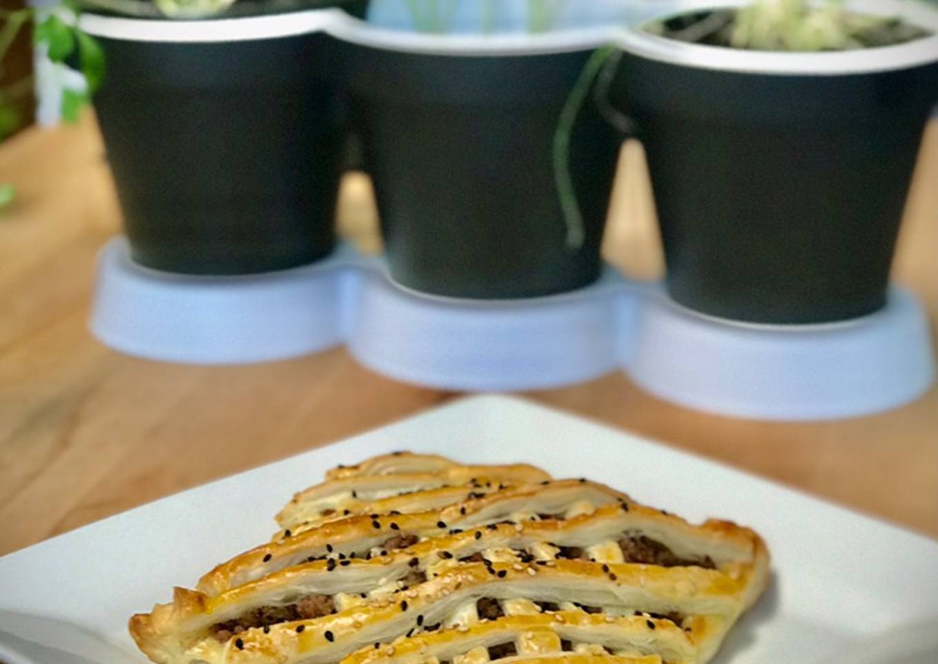 Pastel de carne hojaldrado