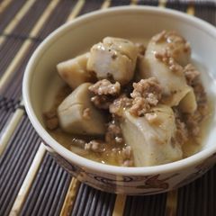 A picture of Taro Potatoes with Starchy Soy Sauce (Satoimo Ankake).