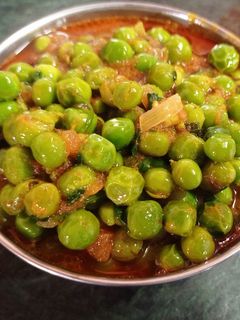 मटर की सब्जी (matar ki sabzi recipe in Hindi) रेसिपी मुख्य फोटो