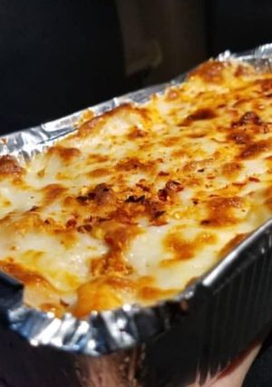 A picture of PIZZA FRIES aka chipotle #cookpadramadan.