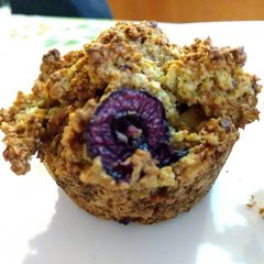 A picture of Cherry Mango Oats muffin (sugar free, gluten free)樱桃芒果燕麦马芬.