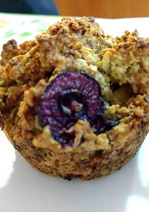 A picture of Cherry Mango Oats muffin (sugar free, gluten free)樱桃芒果燕麦马芬.
