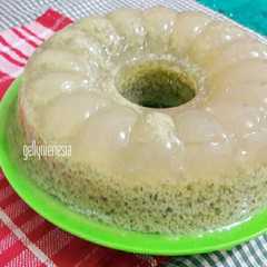 A picture of Puding hijau lumut.