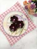 Puding Cokelat Krim Stroberi