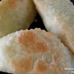 A picture of Whosayna’s Coconut/Chau Puri.