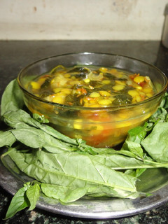 மிளகு தக்காளி கீரை கூட்டு (Milagu thakkali keerai kootu recipe in tamil) செய்முறை முக்கிய புகைப்படம்