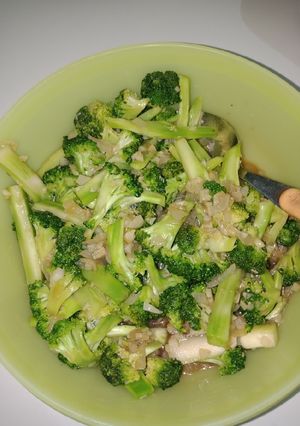 Foto resep Brokoli with sauce garlic