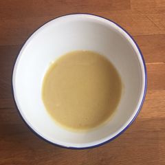 A picture of Herb Vinaigrette 🌱🌿.