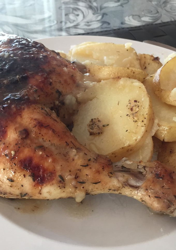Una foto de Pollo dorado a la mostaza
