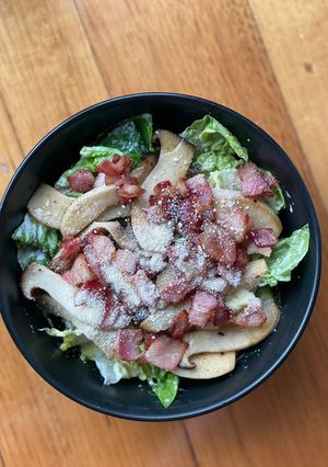 ｜西式｜香煎培根&奶油杏鮑菇溫沙拉 的食譜成品照片
