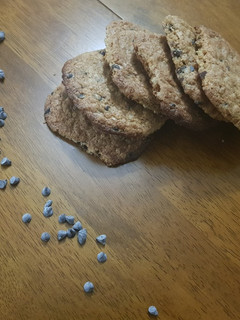 Una foto de Cookies de avena y chocolate con harina integral