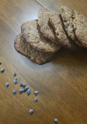 Una foto de Cookies de avena y chocolate con harina integral