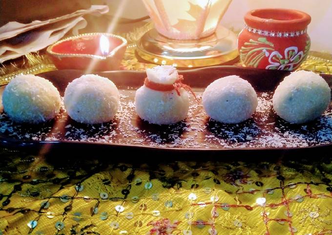 Coconut laddu made from milk and desiccated coconut Powder