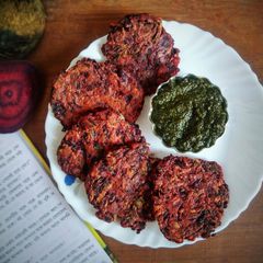 A picture of Beetroot kebabs.