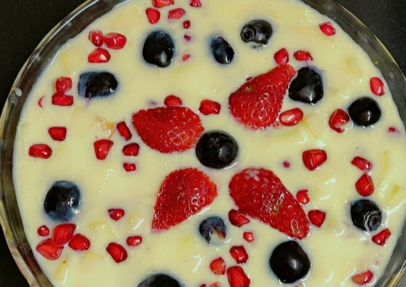 Fruit custard