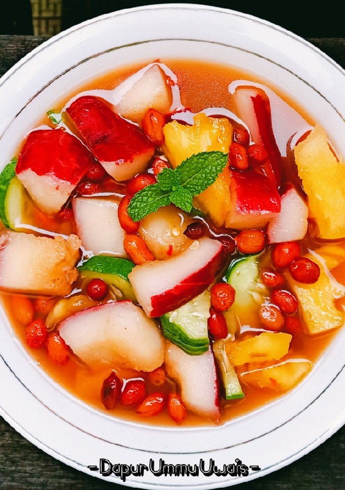 Foto resep Asinan Buah Bogor